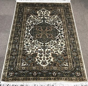 kashan beige 6'.2x4'.1