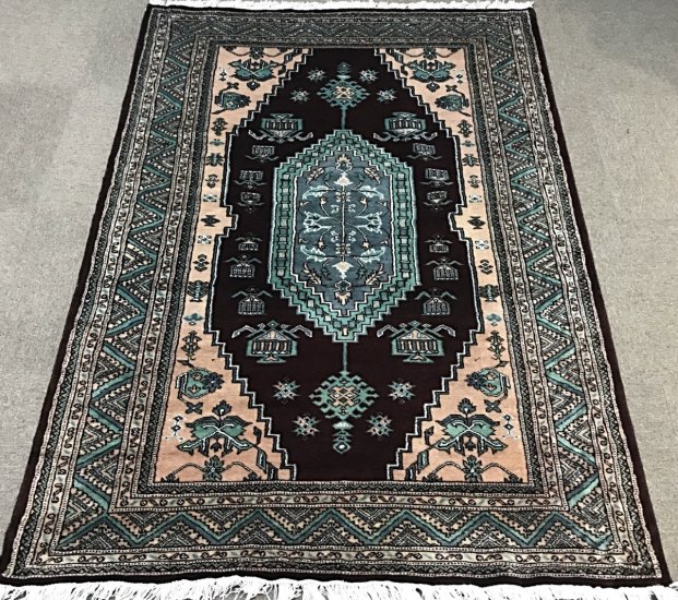 KIRMAN 6'.2X4'.1 - Click Image to Close